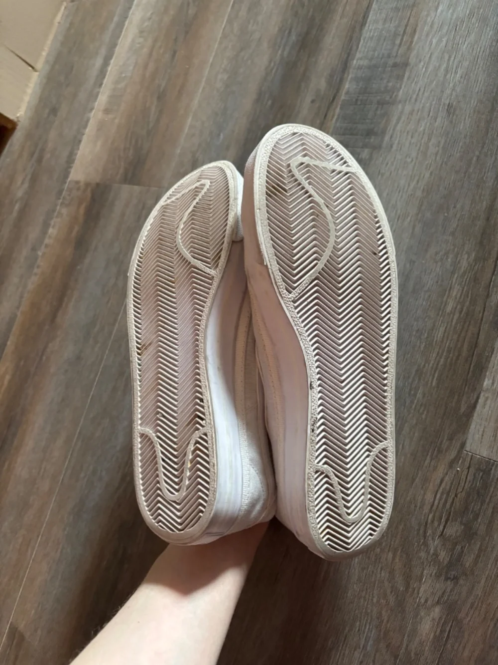 Canvas Nike Sneakers - dirty